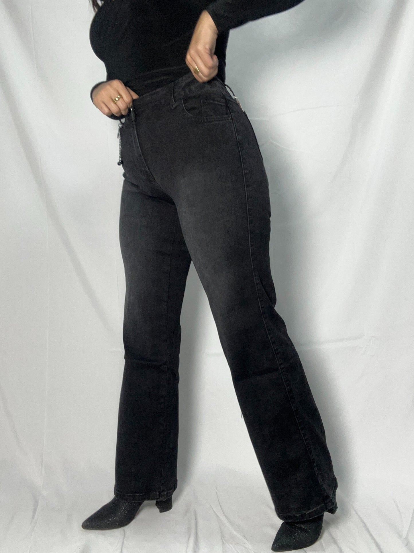 Jeans Diana Negro Deslavado Wide Leg