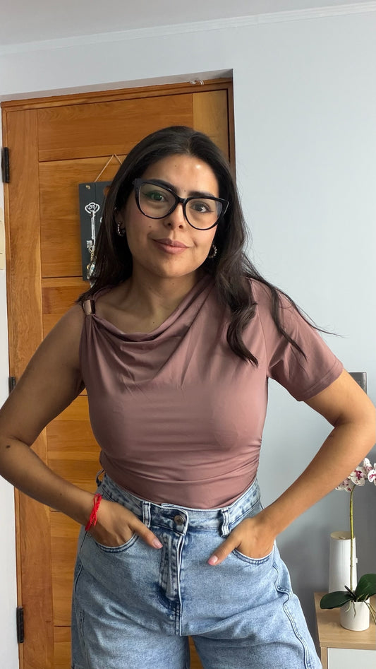 Polera Gladeadora Chocolate Claro