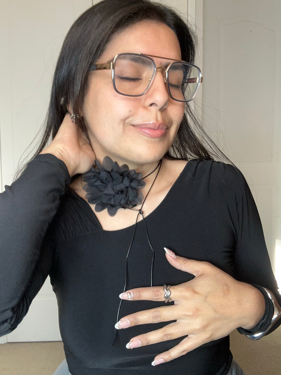 Collar Flor Lazo Negro